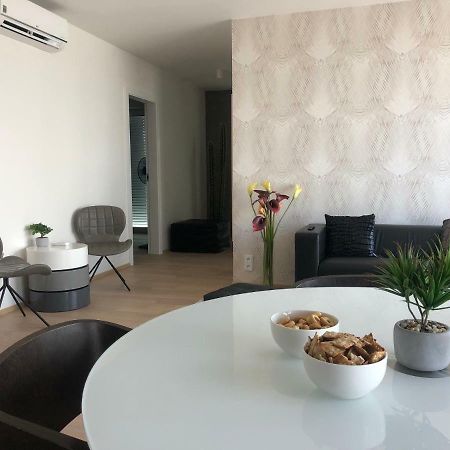 7Th Heaven Apartments Brno Luaran gambar